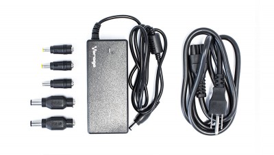 Adaptador Universal VORAGO, Negro - Image 3